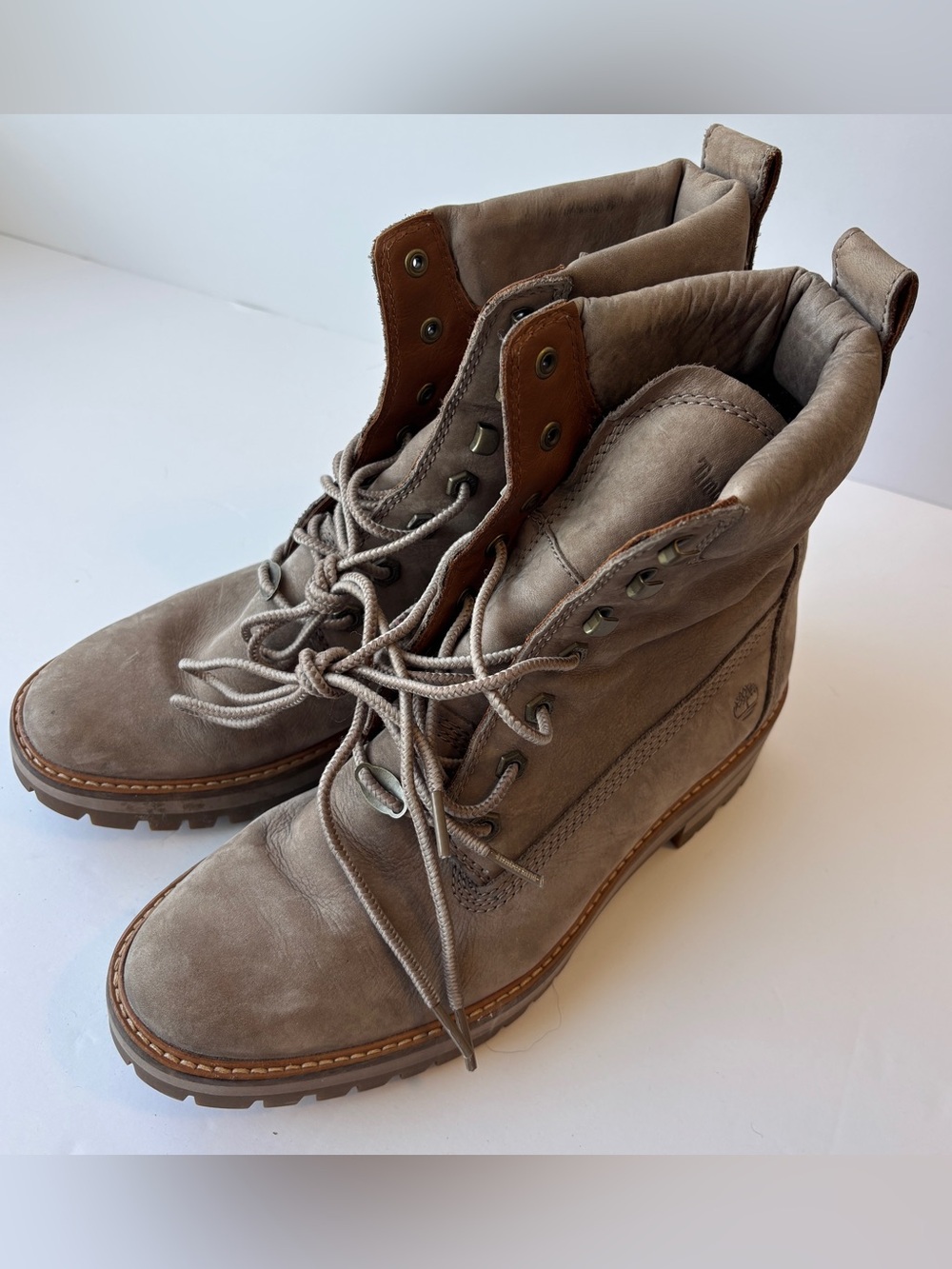 Timberland Courmayeur Valley 6-inch Lace-Up Boot - Size 10 - Picture 6 of 7